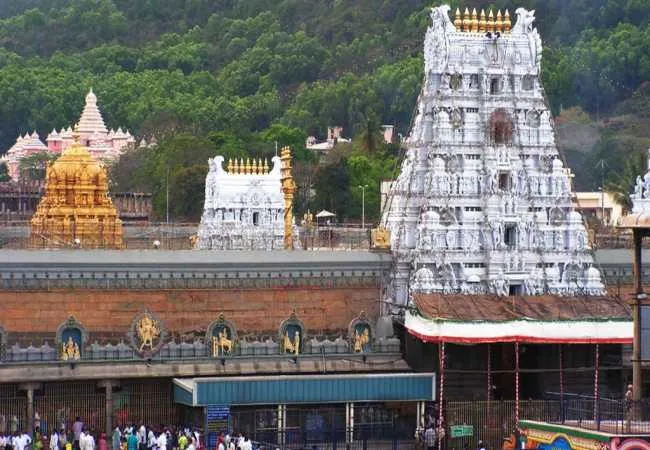 TIRUPATI TEMPLE FREE DARSHAN ALLOWED TODAY 